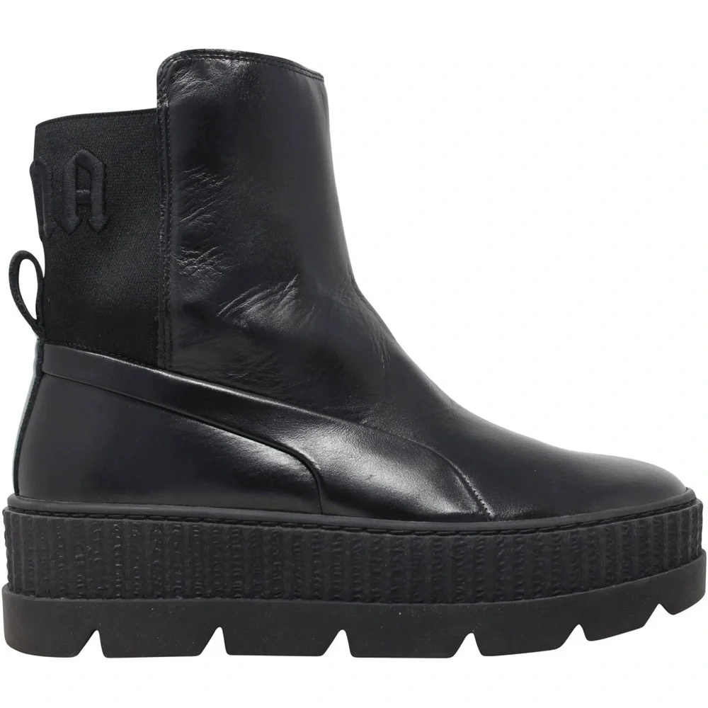 Fenty x Puma Chelsea sneaker boot (chunky boot) in black women’s 6